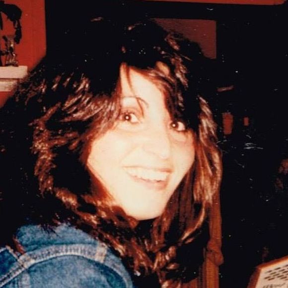 Profile Picture of Roberta Kassa (@robertakassa) on Poshmark