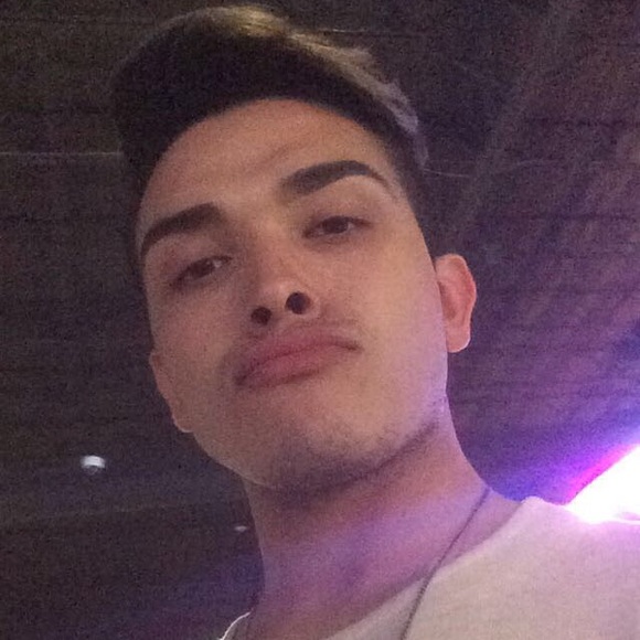 Profile Picture of Daniel Maldonado (@themaldoboy) on Poshmark