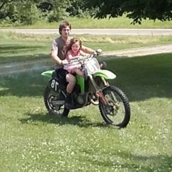 Profile Picture of Chris Connin (@connin50) on Poshmark