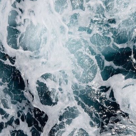 Profile Picture of Samantha Duquette (@brizo38) on Poshmark