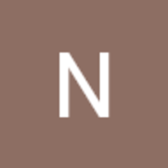 Profile Picture of Natalie Kupperman (@nkupp) on Poshmark