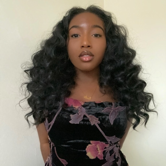 Profile Picture of Laila Jones (@lailajones) on Poshmark