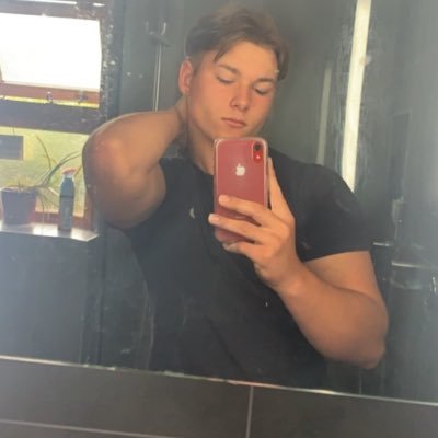 Profile Picture of Bill Drury (@BDraws03) on Twitter
