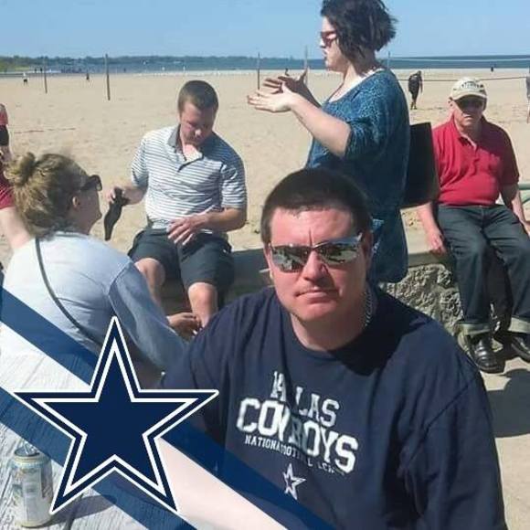 Profile Picture of Brian Jarstad (@bsj1173) on Poshmark
