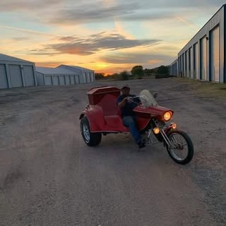 Profile Picture of Hans Campbell (@hans_campbell) on Instagram