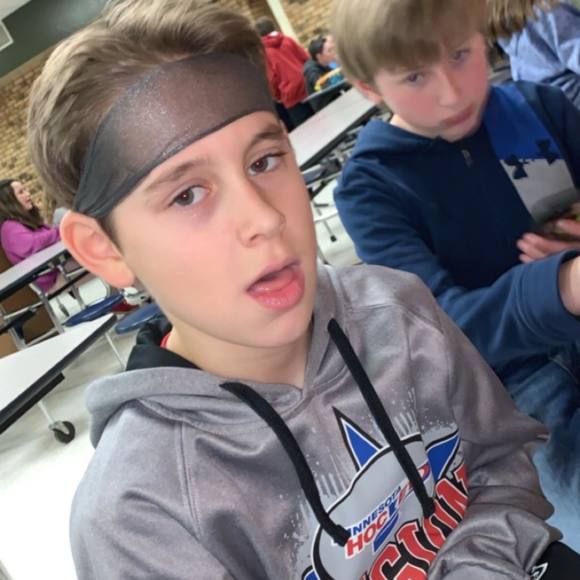 Profile Picture of Wynn Giswold (@wynngiswold) on Poshmark