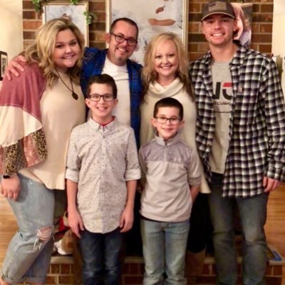 Profile Picture of Luke Summers (@Lukesummers80) on Twitter
