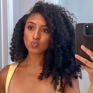 Profile Picture of Amanda G. Brimmage, DPT 💕💚 (@amanda.grace) on Instagram