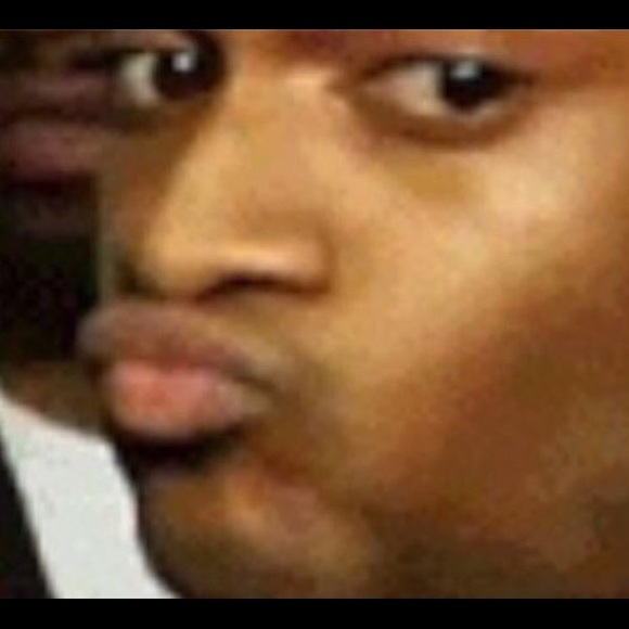 Sol Lee - Poshmark Profile Picture of Sol Lee (@slee392) on Poshmark