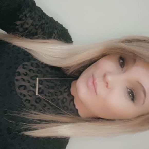 Profile Picture of Jayme Roraff (@jamjamsayshii) on Poshmark