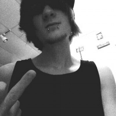 Profile Picture of Josh Hobgood (@JoshJamesHobgoo) on Twitter