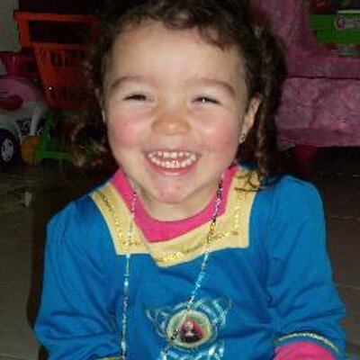 Profile Picture of Elba Galvan (@3_elba) on Twitter