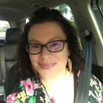 Profile Picture of Vanessa 🌼 (@vanessabatts) on Instagram