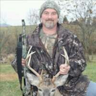 Profile Picture of Travis Strong (@BigBlue1Fan) on Twitter