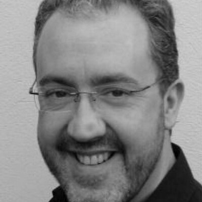 Profile Picture of Ivan McKenna (@ivanmckenna) on Twitter