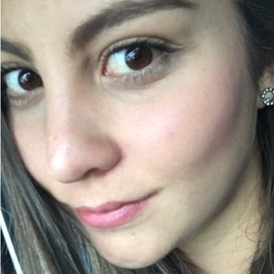 Profile Picture of Daniela Serna Aristizabal (@danielaserna3) on Twitter