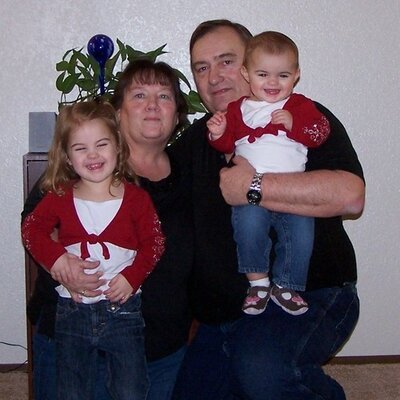 Profile Picture of Mike & Carol Munson (@munsonmc) on Twitter