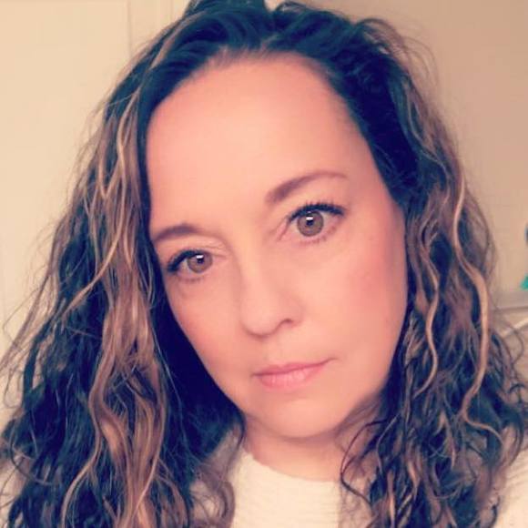 Profile Picture of Kim Slattery (@njbeach1231) on Poshmark