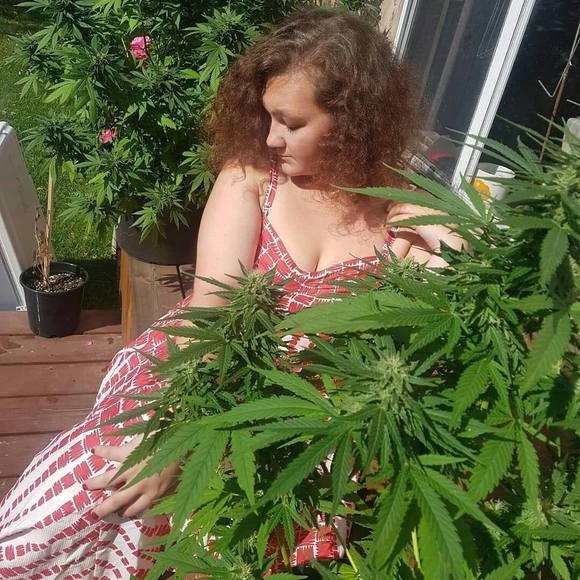 Profile Picture of Alex Wroblewski (@canuck_babe) on Poshmark