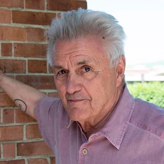 Profile Picture of John Irving (@JohnIrvingAuthor) on Facebook