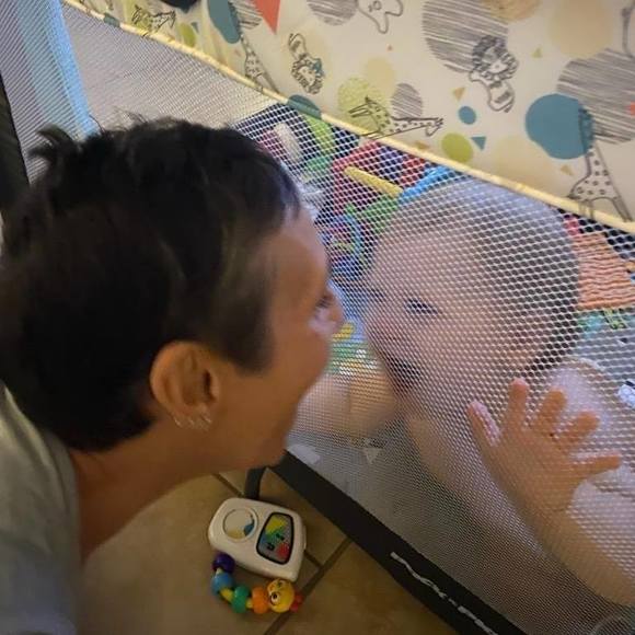 Profile Picture of Robin Brady (@robin_brady) on Poshmark