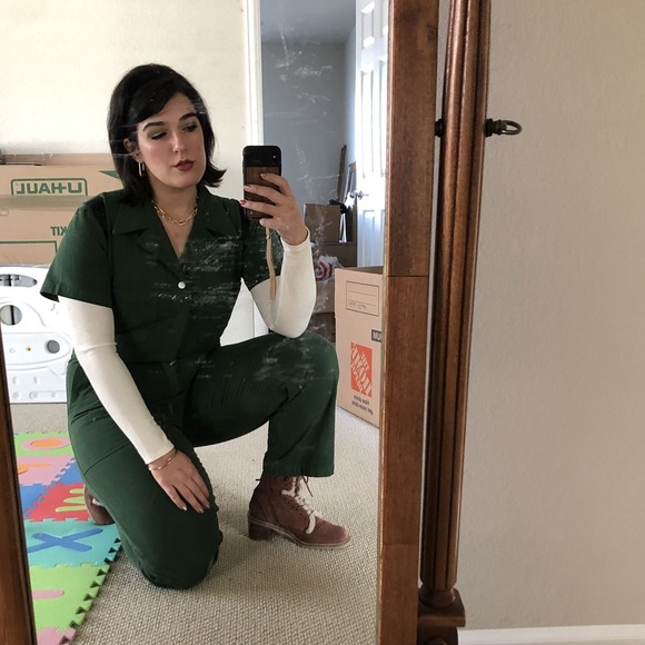 Profile Picture of Mary nora Maloof wolf (@marynora) on Poshmark