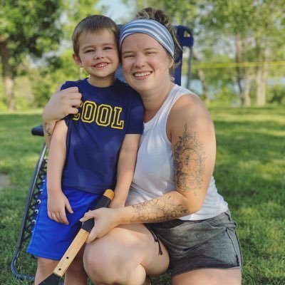 Profile Picture of Jessica Joy Powell (@JessieJoyPowell) on Twitter