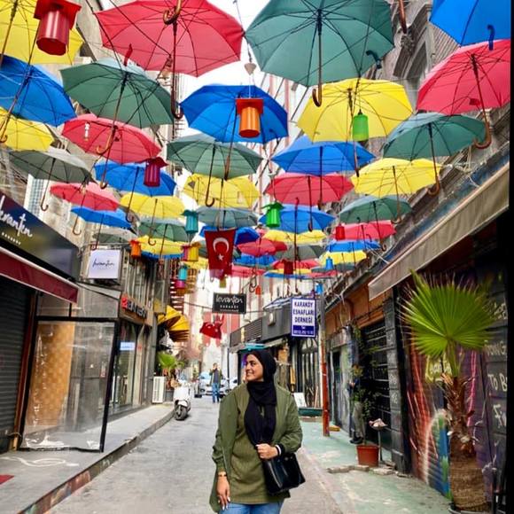 Profile Picture of Dahlia Hatab (@dhatab) on Poshmark