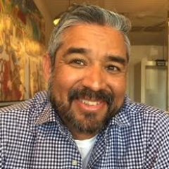 Profile Picture of Victor R. Martinez (@vrmart) on Twitter