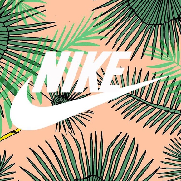 Profile Picture of Morticia Braccioforte (@mayylovesnobody) on Poshmark