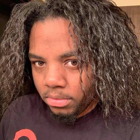 Profile Picture of Charles Doty (@charlesdotyv) on Poshmark
