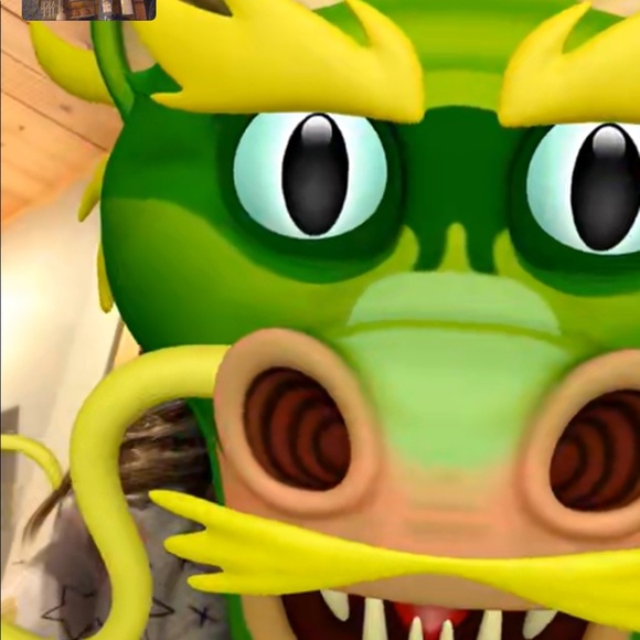 Profile Picture of Jeffrey Zimmer (@jeffrey_zimmer) on Poshmark