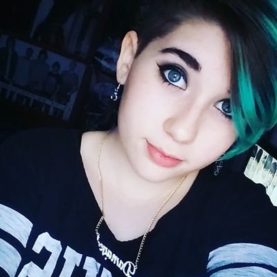 Profile Picture of Alexandra Olson (@XxAlex_ParkxX) on Twitter