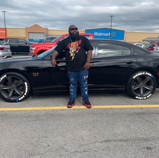 Profile Picture of Brian Sliverback Williams (@brian.bigsmooth.williams) on Facebook