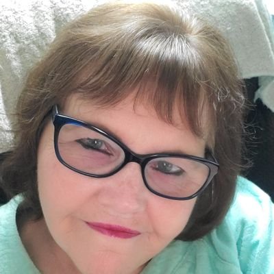 Profile Photo of Carla Curry (@CarlaCu69821141) on Twitter