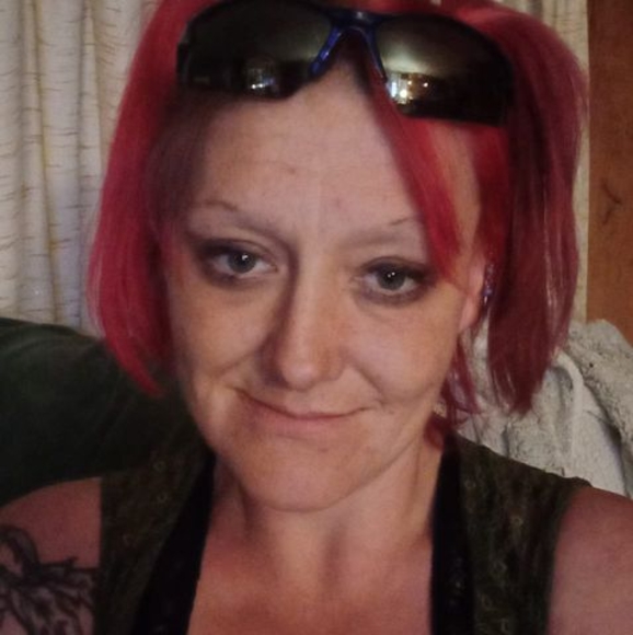 Profile Picture of Mandy Hasenjaeger (@mandylee1985) on Poshmark