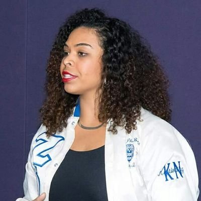 Profile Picture of Natalie (@DivineFOURz) on Twitter