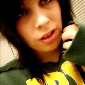 Profile Picture of Kristy Downing (@underrdawgx3) on Myspace