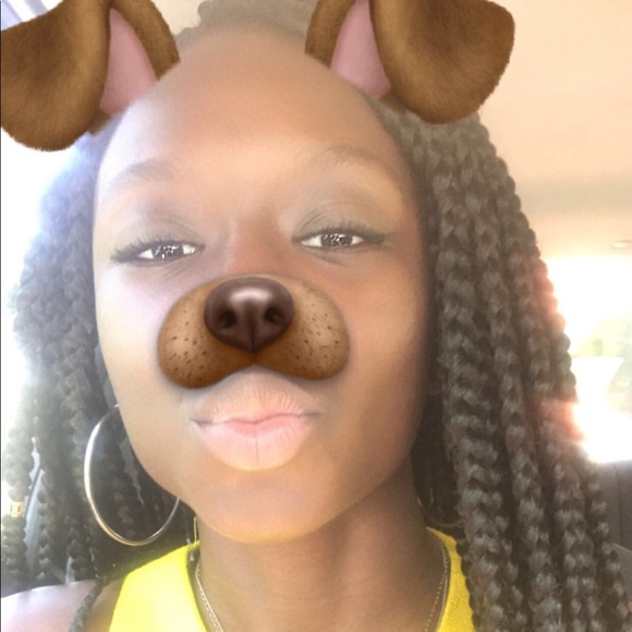 Profile Picture of Ashtiny Cook (@ashtinycook) on Poshmark