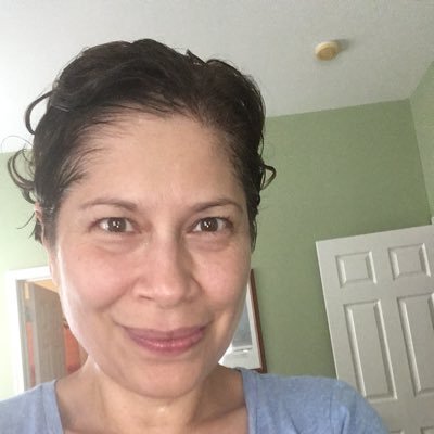 Profile Picture of Julie Guerrero Schor (@JGSchor) on Twitter