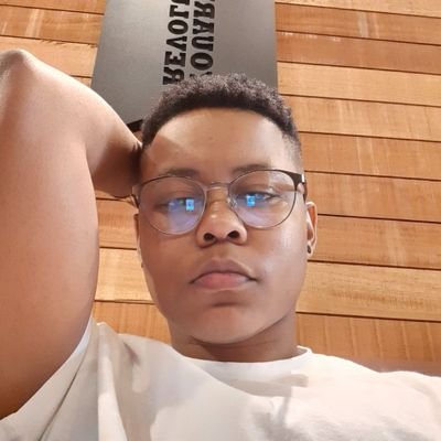 Profile Picture of Umshayi Wephusi (@_UncleAsanda) on Twitter