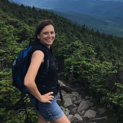 Profile Photo of Susan Larson (@SusanULarson) on Twitter