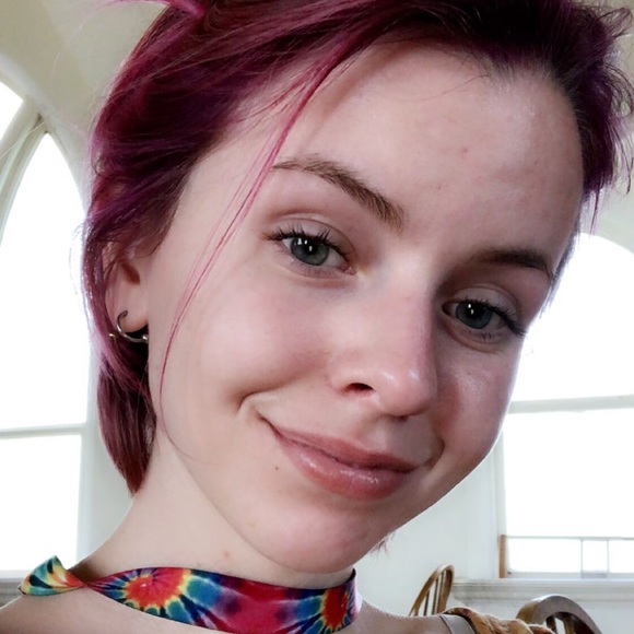 Profile Picture of Drew Kennedy (@jenuper64) on Poshmark