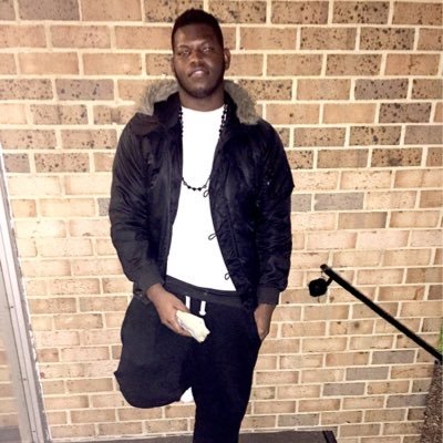 Profile Picture of DIALLO 🇬🇳 (@_rich4ever_) on Twitter