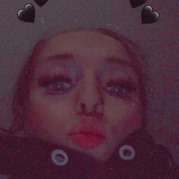 Profile Picture of Jacey Stewart (@jc_stewart124) on Poshmark