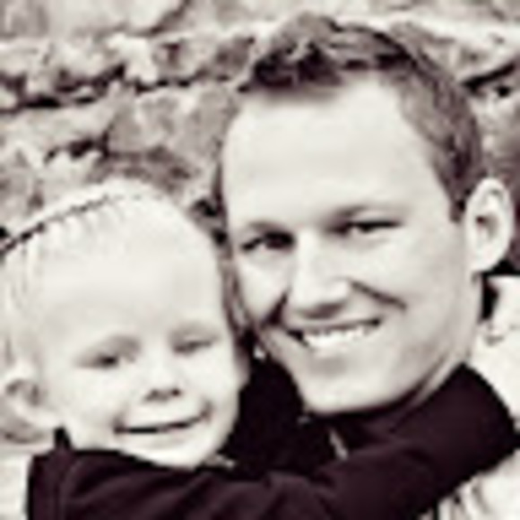 Profile Picture of Matthew Reinbold (@mattyreino) on Poshmark