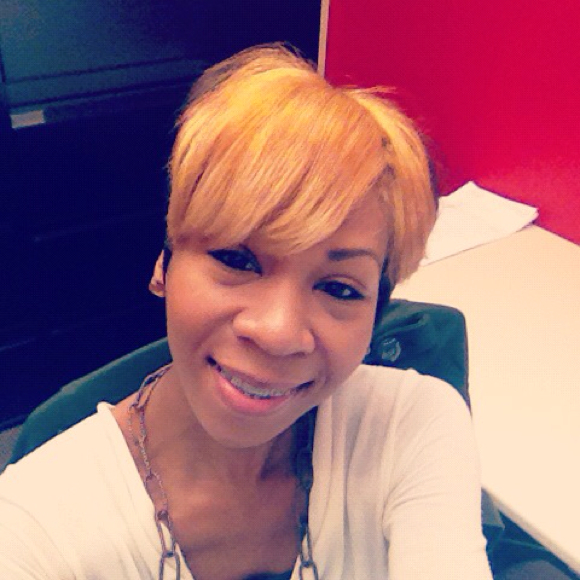 Profile Picture of Noel Brooks (@nabrooks82) on Poshmark