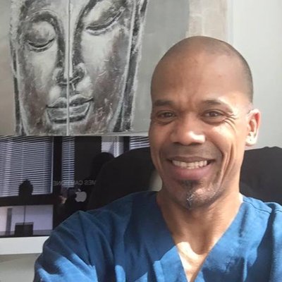 Profile Picture of James Cam'rone (@Camronemassage) on Twitter