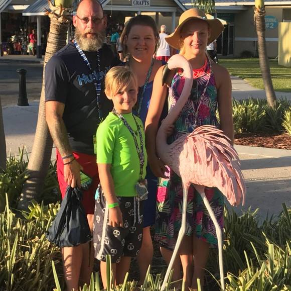 Profile Picture of Kelly Aldhizer (@kellyaldhizer) on Poshmark