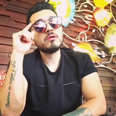 Profile Picture of Franco Alcantara  🇲🇽 (@FrancoMakeUpArt) on Twitter